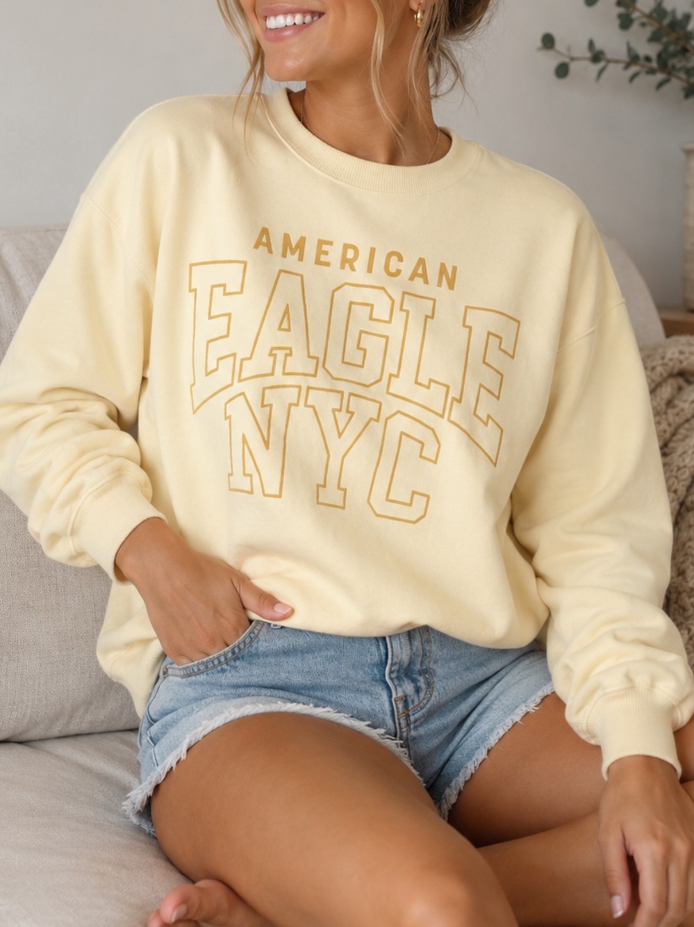 . American Eagle NYC Graphic Yellow Long Sleeve Crew Neck Sweatshirt